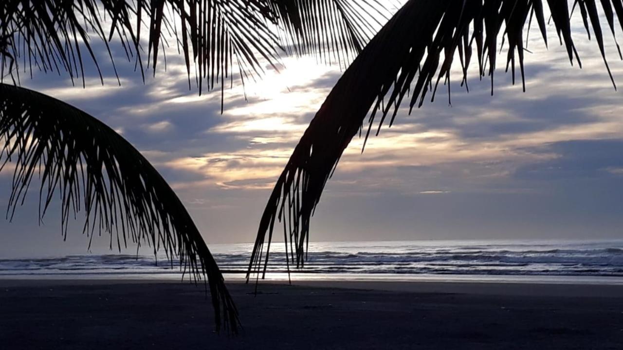 Casa Para Relaxar Perto Do Mar, A 300 Metros Da Praia Praia Grande  Extérieur photo